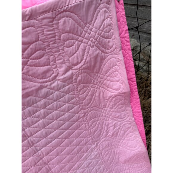 Vintage 60's Fluorescent Pink Quilt With Embroidered Patchwork 90x68" - Picture 14 of 16